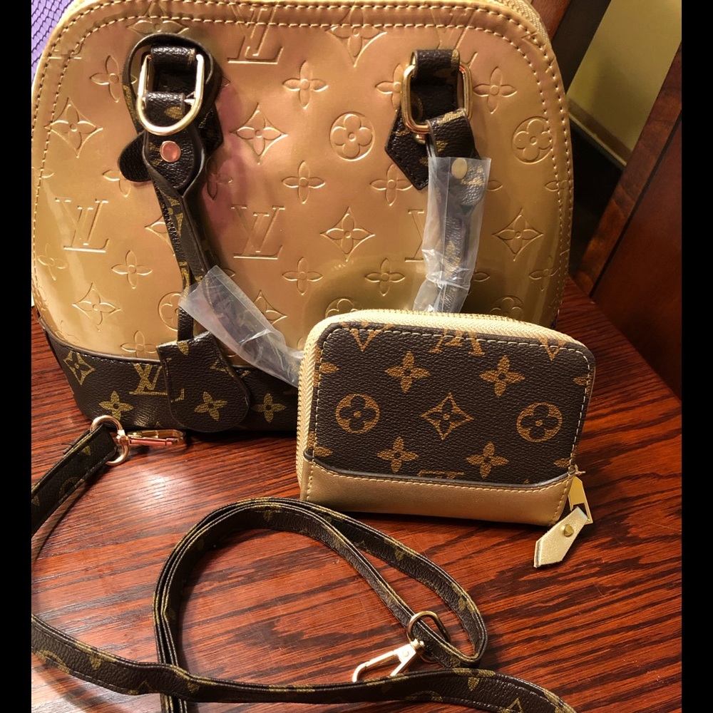 Cute purse and wallet new never used